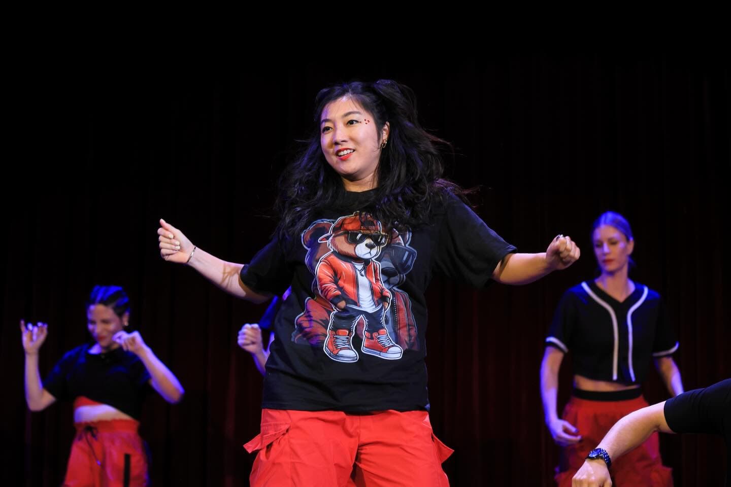 Ting-Ting performing dance on stage